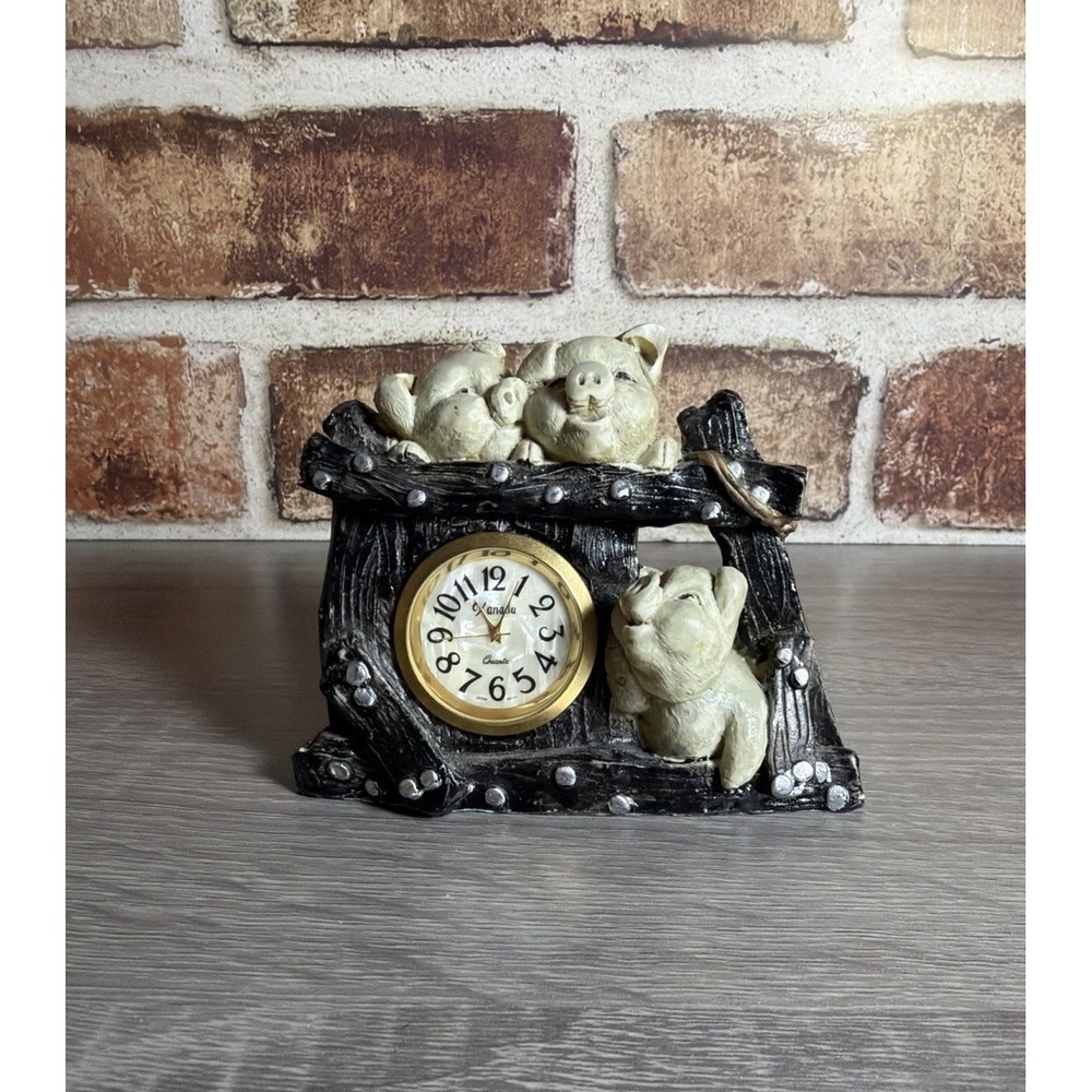 VTG Changfa Quartz Pig Desk Clock Rustic Farm Country Resin Working
